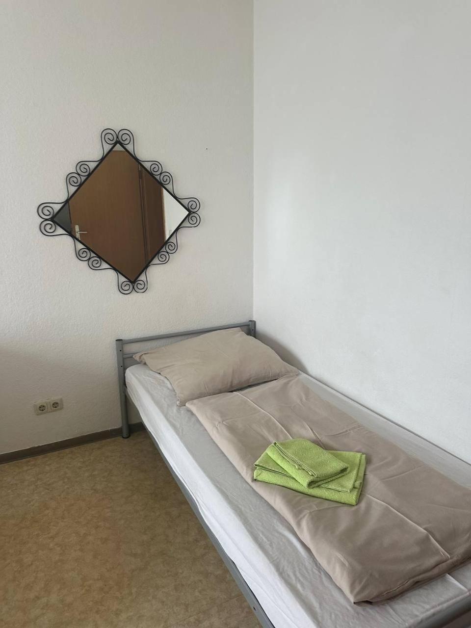 Apartmenthaus Iris&Jasmin Lalendorf Extérieur photo